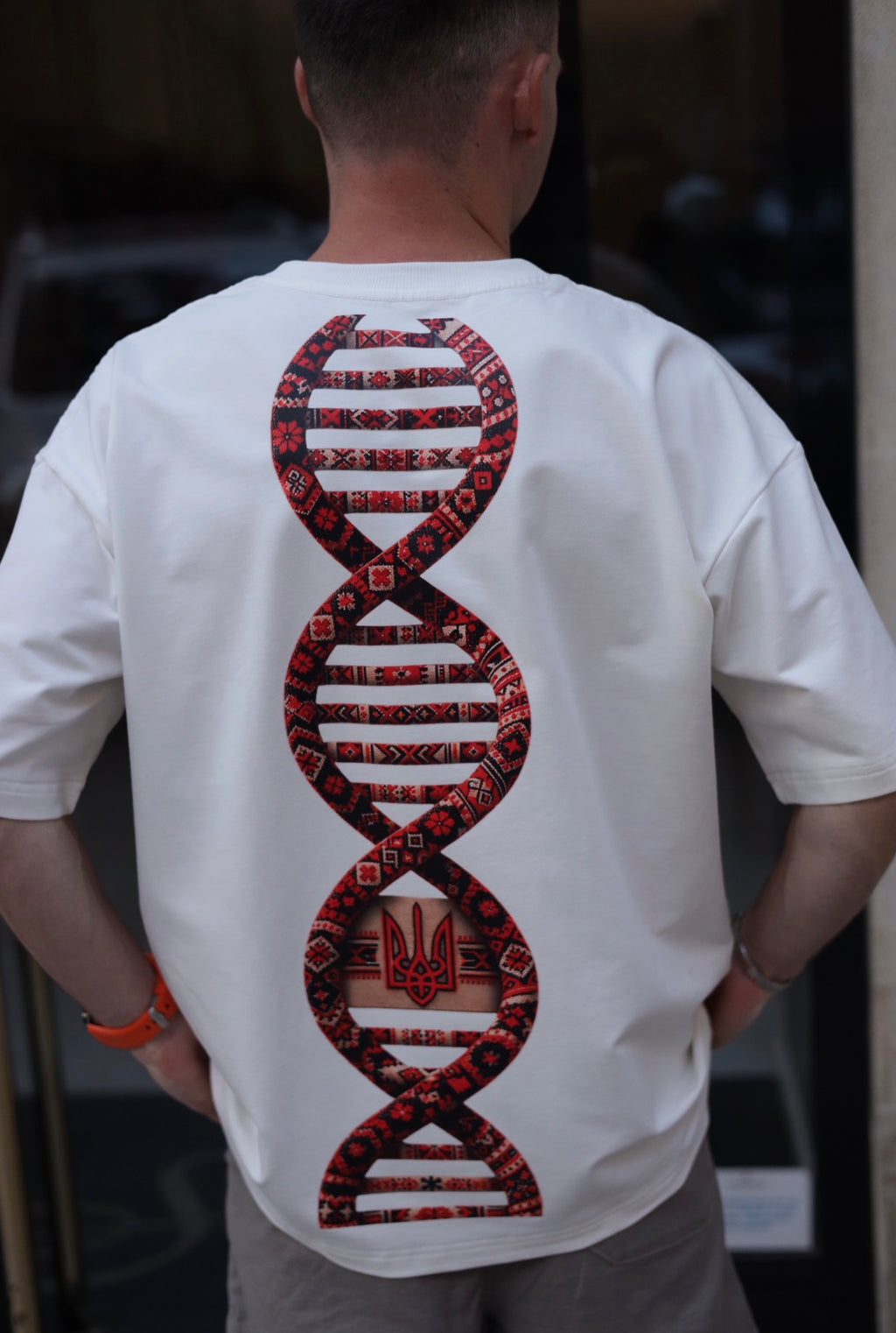 Оверсайз-футболка ASANOV «Код нації» з авторським українським принтом — фото 4